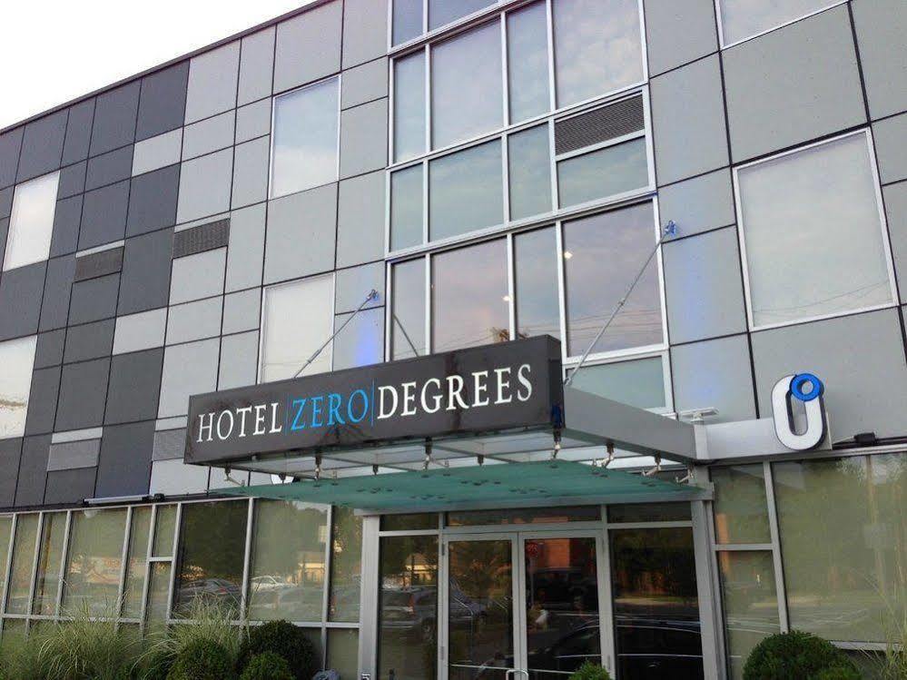 The Watershed Norwalk Hotel Exterior foto